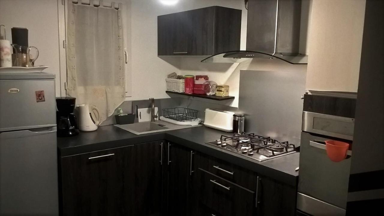 Mérindol Maison Dans Beau Village Du Luberon מראה חיצוני תמונה
