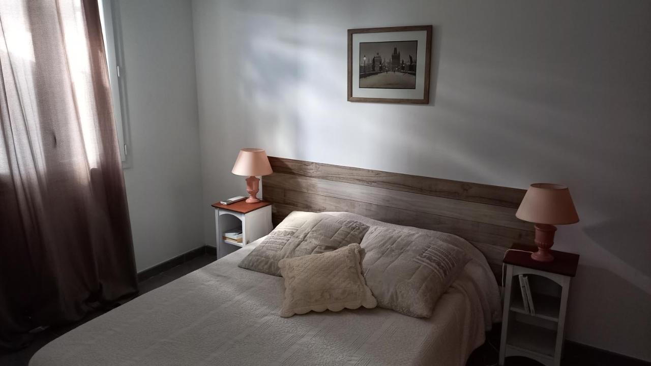 Mérindol Maison Dans Beau Village Du Luberon מראה חיצוני תמונה